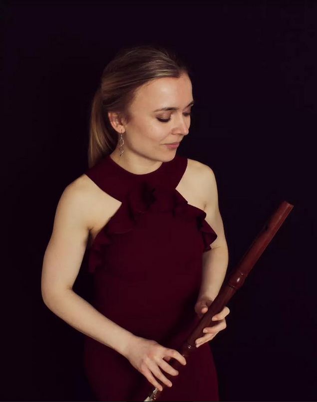 Catriona Bourne, flute, baroque flute,