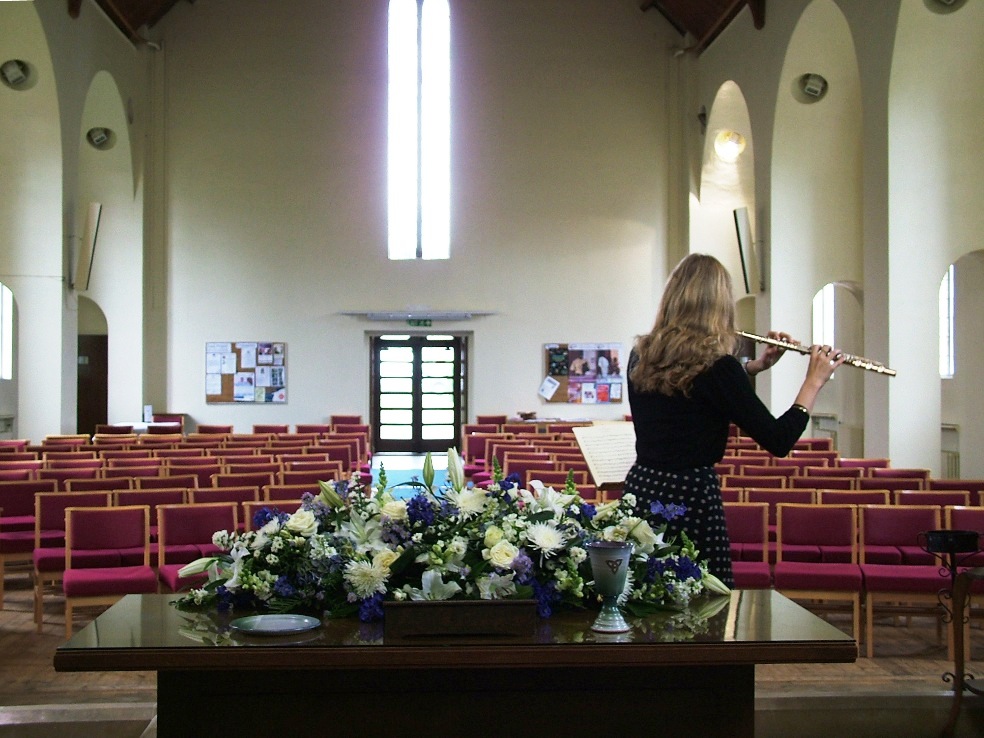 Emily Andrews, flute, flautist, Christ Church United Reformed URC Leatherhead