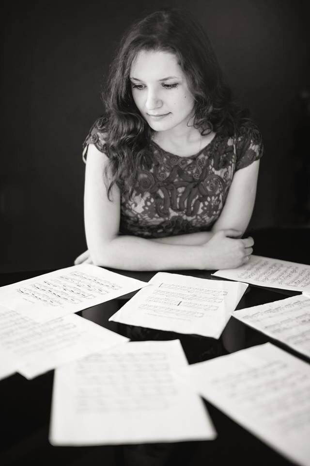 Elena Toponogova, piano,