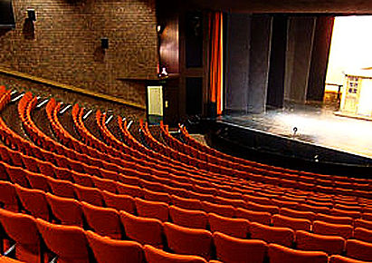 Leatherhead Theatre, Thorndike Theatre, Church Street, Leatherhead, KT22 8DN, United Kingdom,