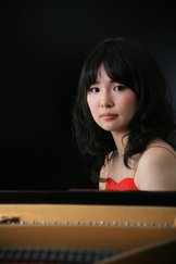 Mari Kawamura, piano, pianist, accompanist,