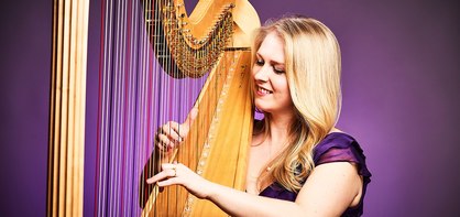 Gwenllian Llŷr, harpist, harp, Welsh,