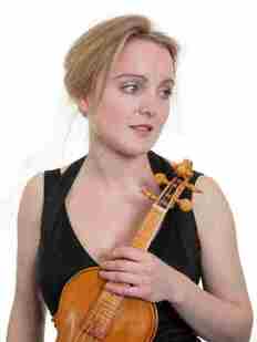May Robertson, Baroque violin